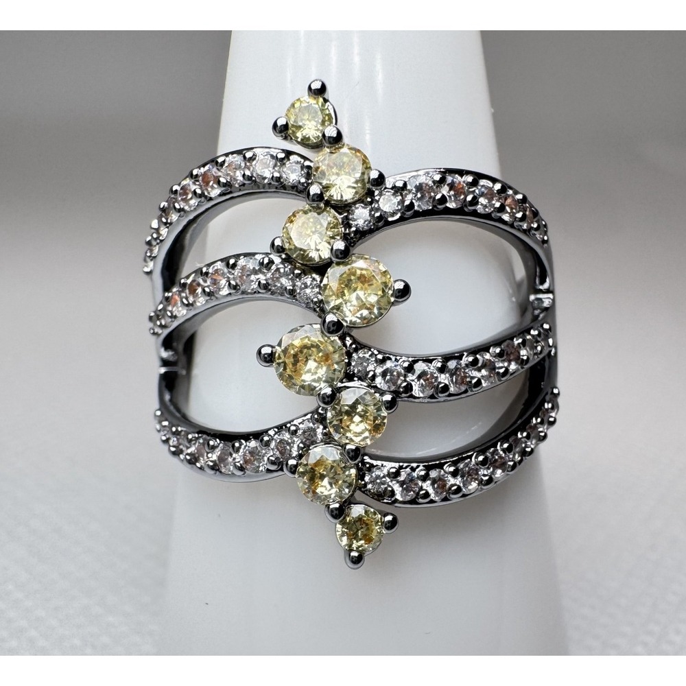 Ring Bomb Party A Pulse Of Sparkle Yellow Topaz CZ Hematite Ring RG97611 Size 9